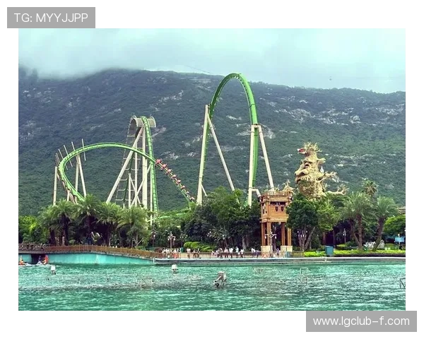 刺激心跳的冒险之旅：如何在主题公园中过山车游戏中体验极限快感